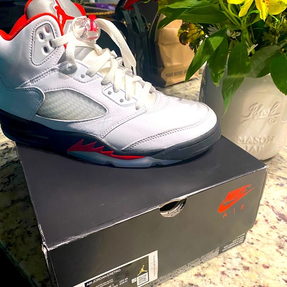 jordan 5s men
